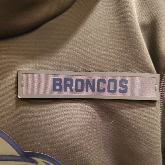 NFL Team Apparel/Broncos - Picture 2 of 8